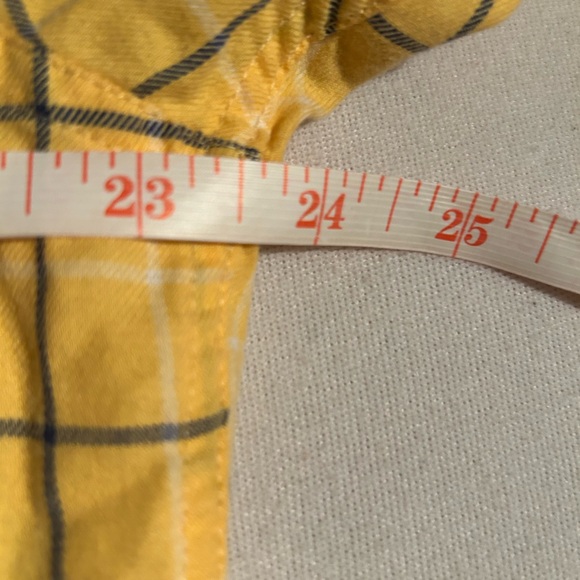 Tommy Hilfiger Men's Long Sleeved Yellow Striped Shirt Size M - Picture 5 of 7